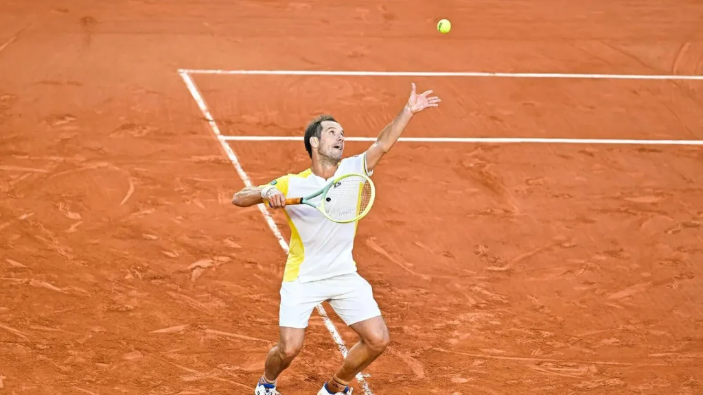 Lorenzo Sonego vs Richard Gasquet Prediction, Expert Picks, Odds, H2H, 4/25/24