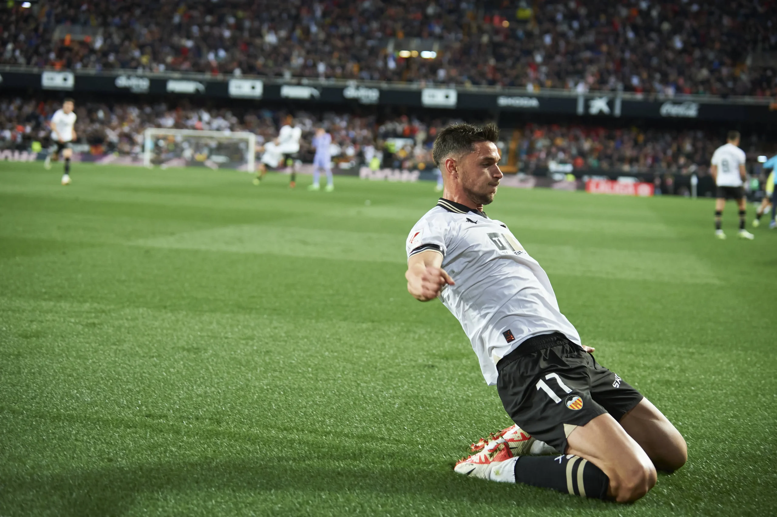 Valencia vs Getafe Prediction: Team News and Lineups Preview 